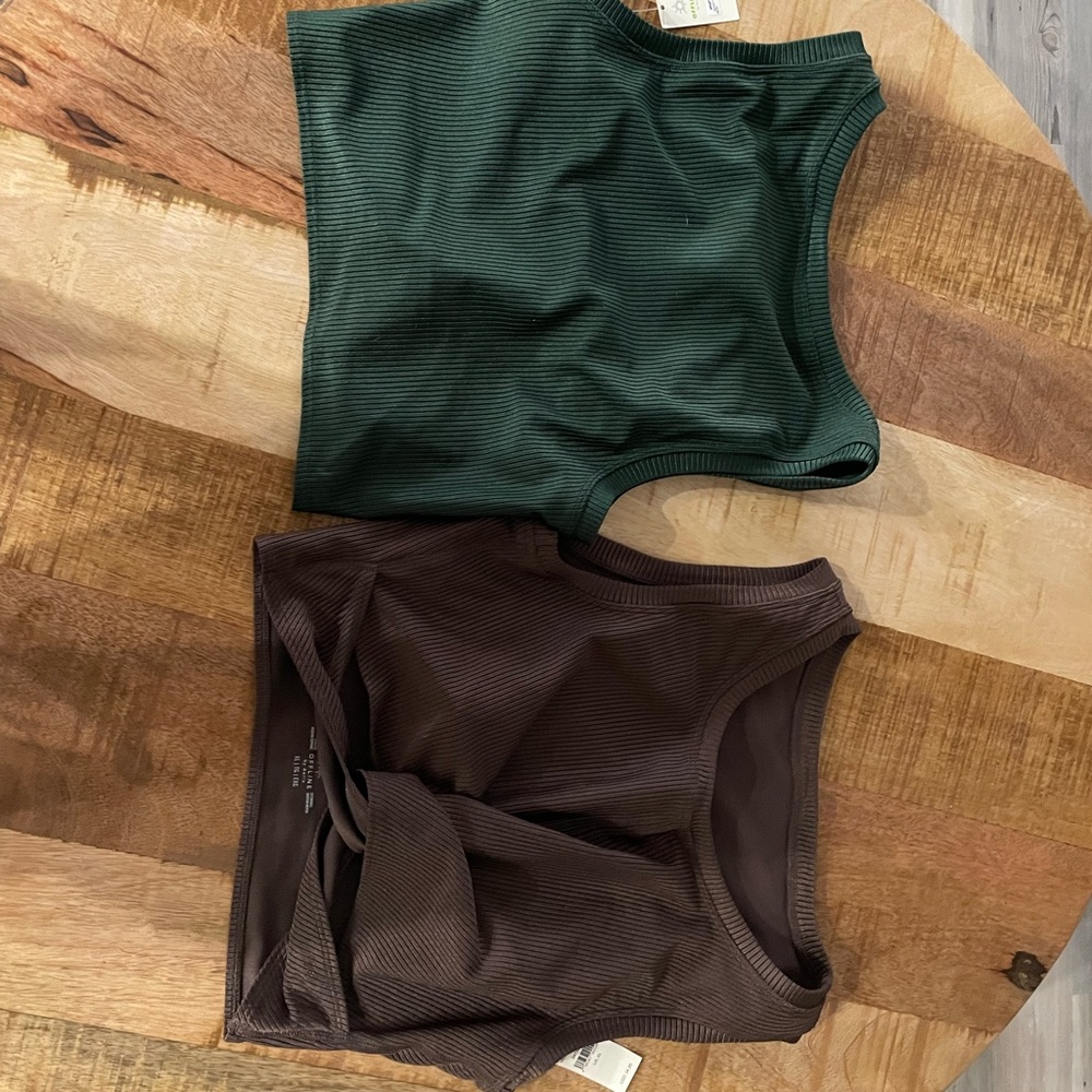 Cropped tops